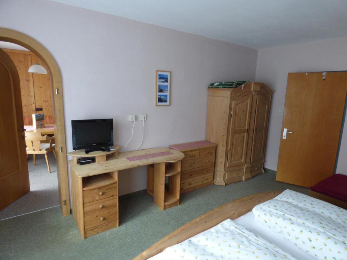 Hôtel Haus Alpenland à Tannheim Extérieur photo