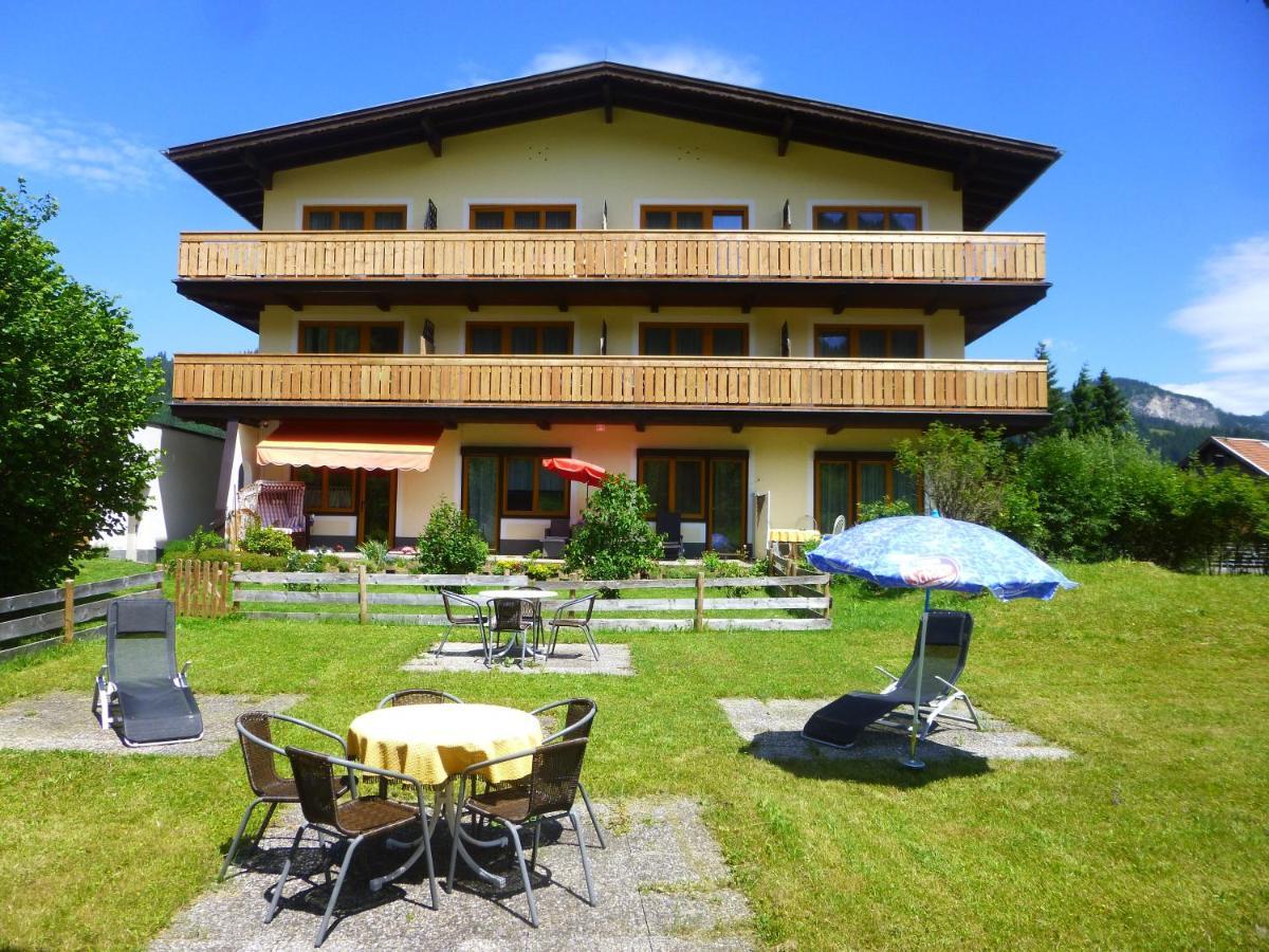 Hôtel Haus Alpenland à Tannheim Extérieur photo